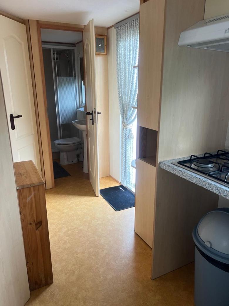 Hotel Net Achter De Dijk 125 Bruinisse Esterno foto