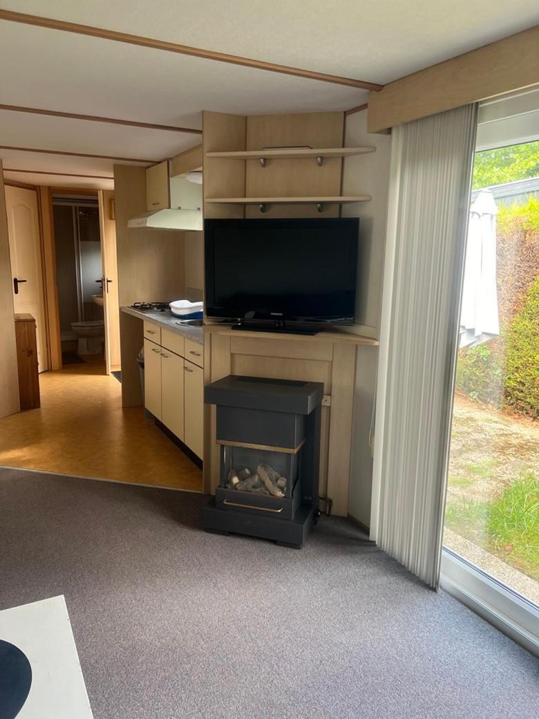 Hotel Net Achter De Dijk 125 Bruinisse Esterno foto